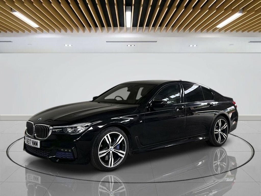 BMW 7 Series 4.4L M Sport Black #4
