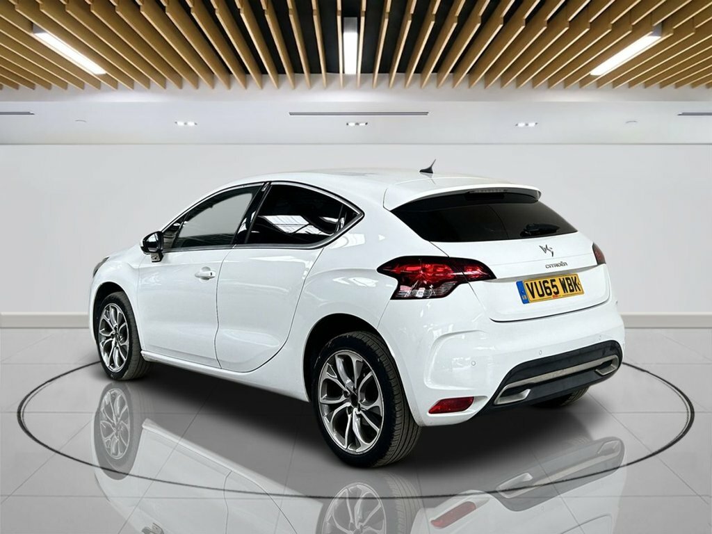 Citroen DS4 Hatchback White #6