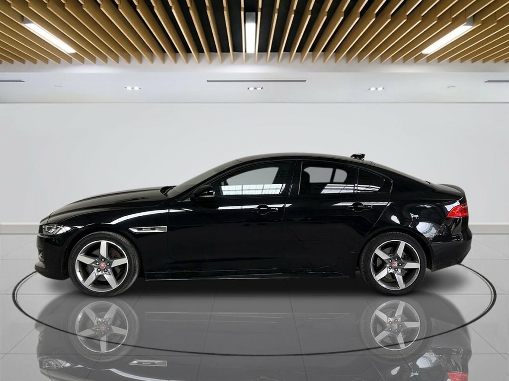Jaguar XE 2L R-sport SC19WTV Black #5