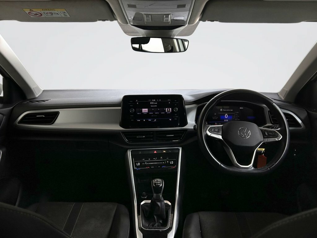 Volkswagen T-Roc 1L Life MC22KOV White #3