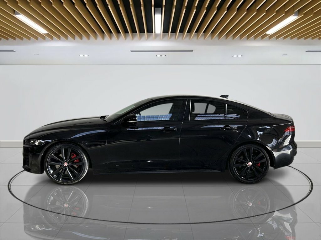 Jaguar XE 2L R-dynamic Black KY21HSE Black #5