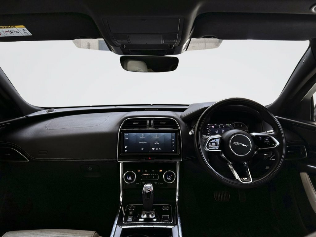 Jaguar XE 2L R-dynamic Black KY21HSE Black #3