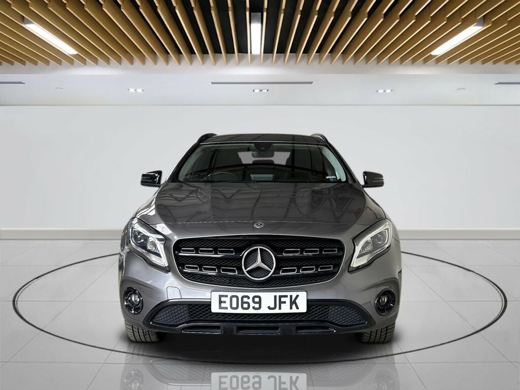 Mercedes-Benz GLA Class 1.6L Urban Edition EO69JFK Grey #2
