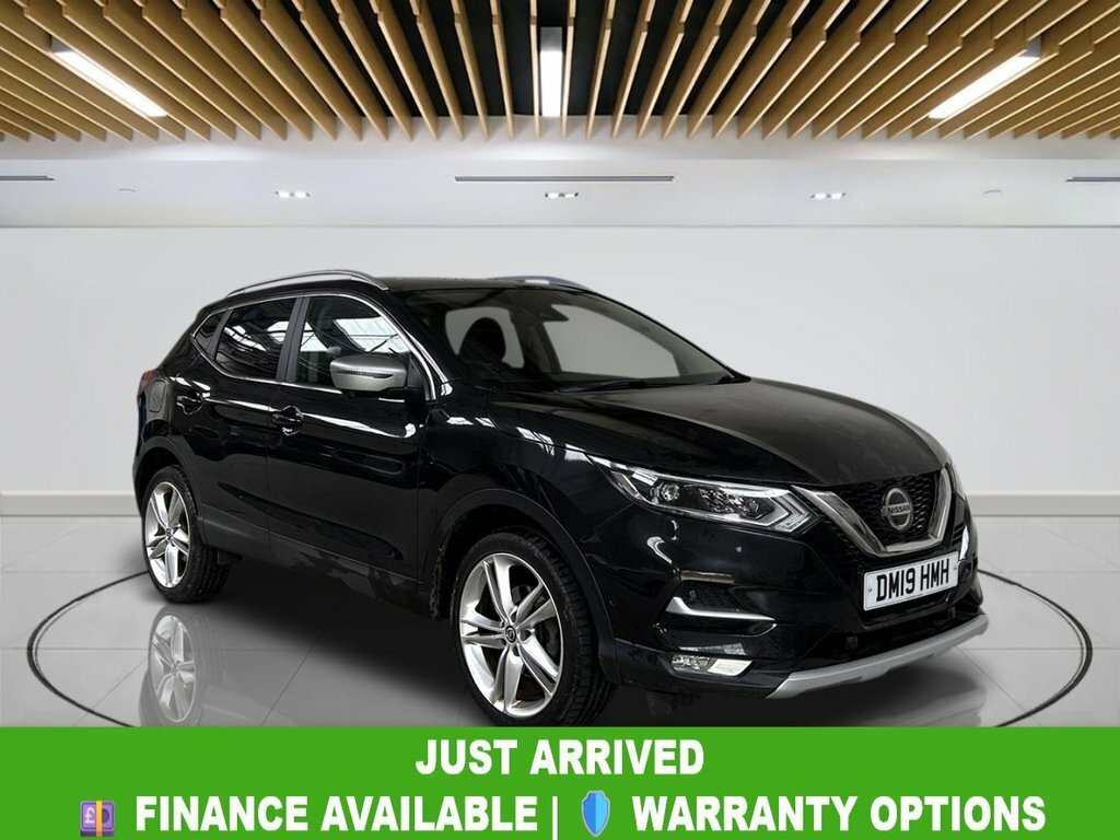 Nissan Qashqai 1.3L N-motion Black