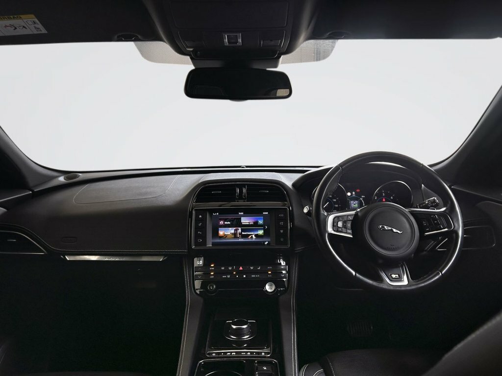 Jaguar F-Pace 2L R-sport AF18XUH Black #3