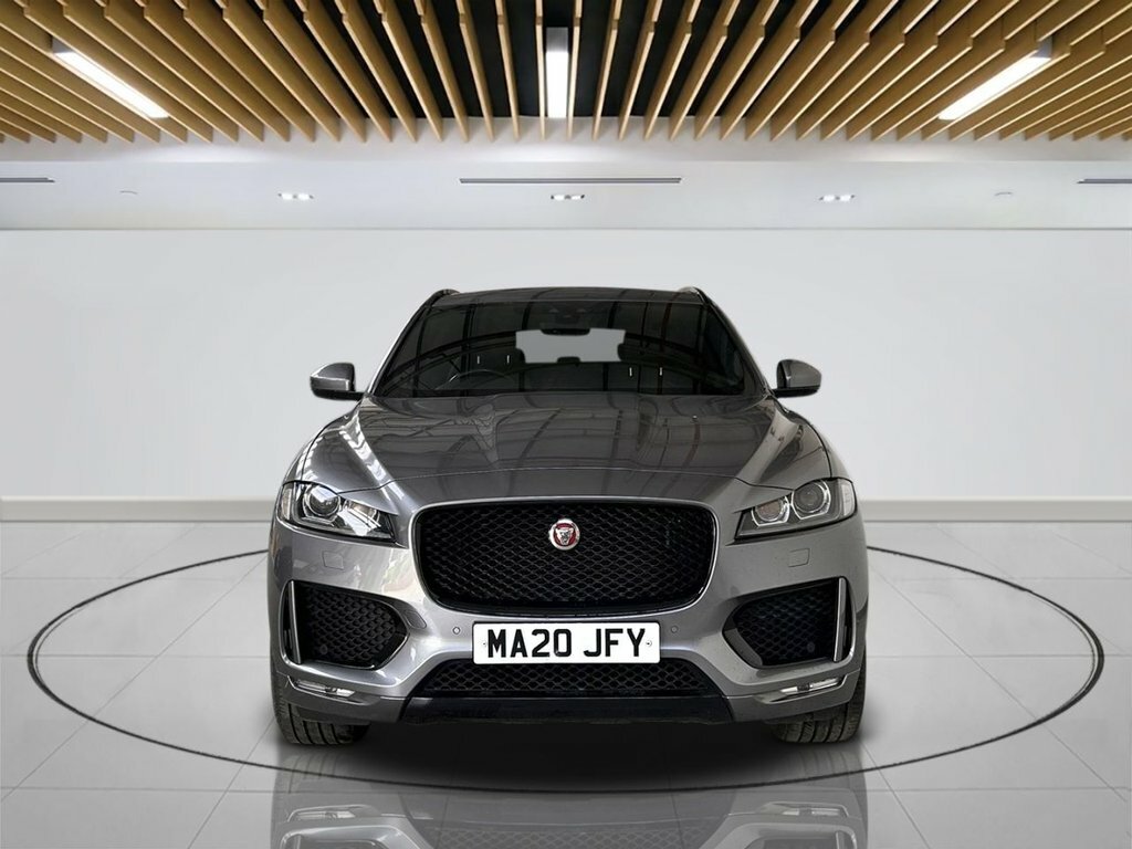 Jaguar F-Pace 2L Chequered Flag Grey