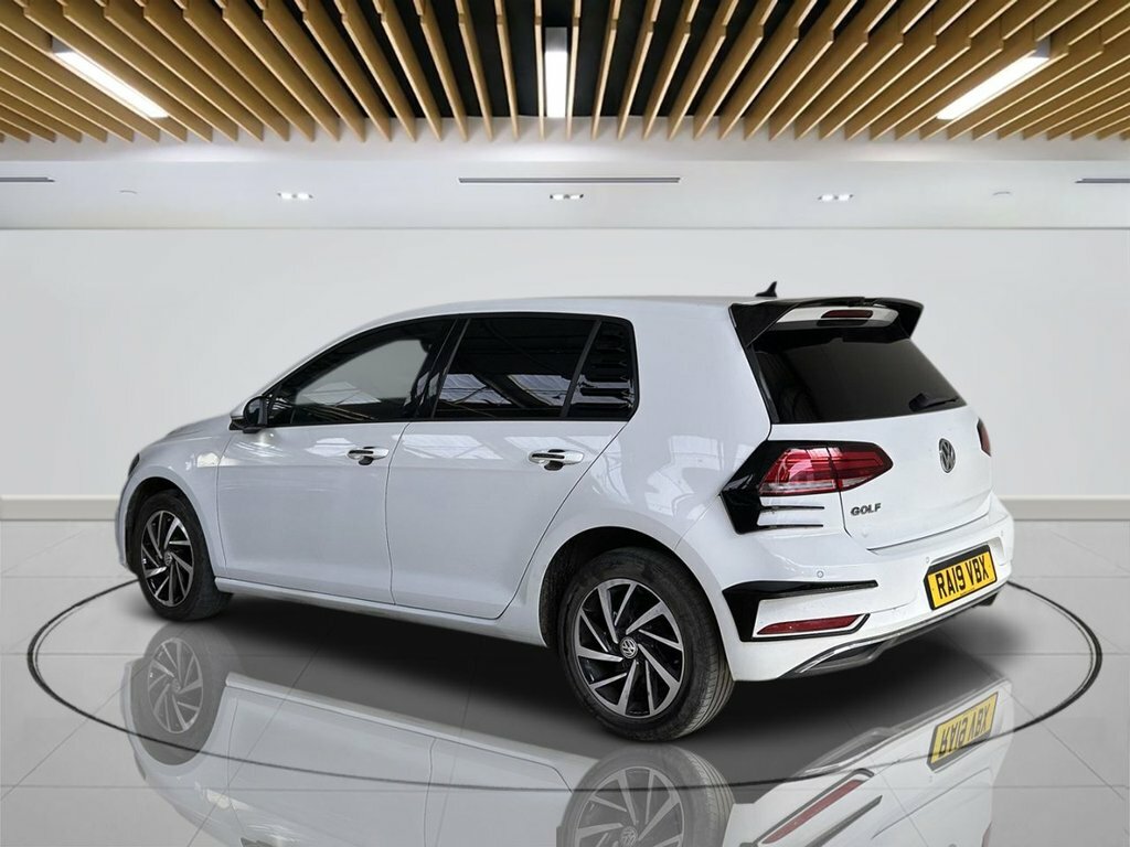 Volkswagen Golf Hatchback RA19VBX White #5