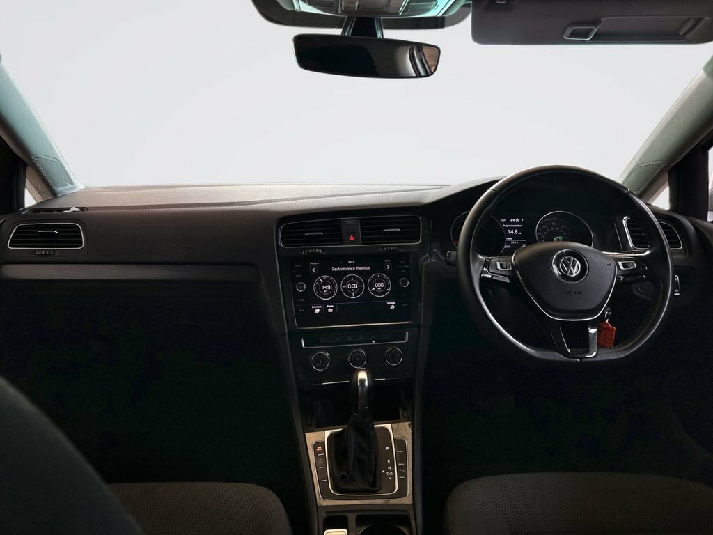 Volkswagen Golf Hatchback RA19VBX White #3