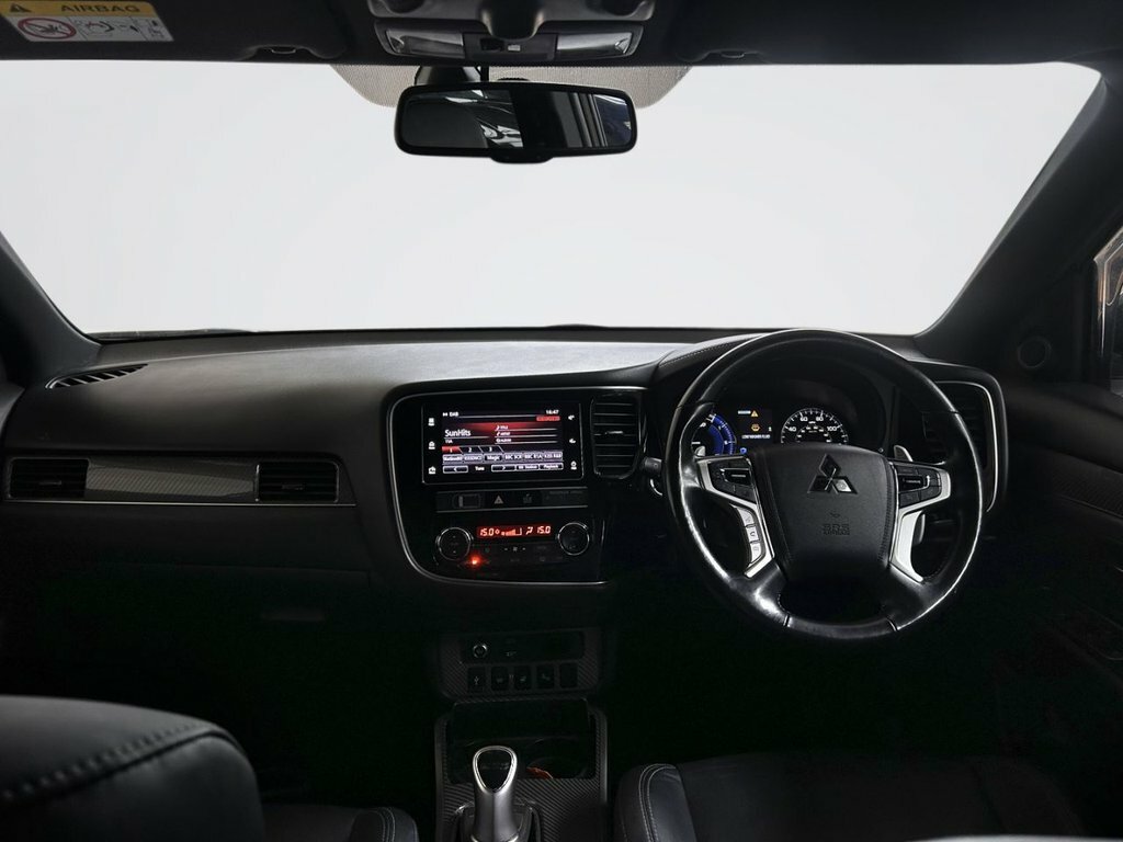 Mitsubishi Outlander 2.4L 4H WV68SXT White #3