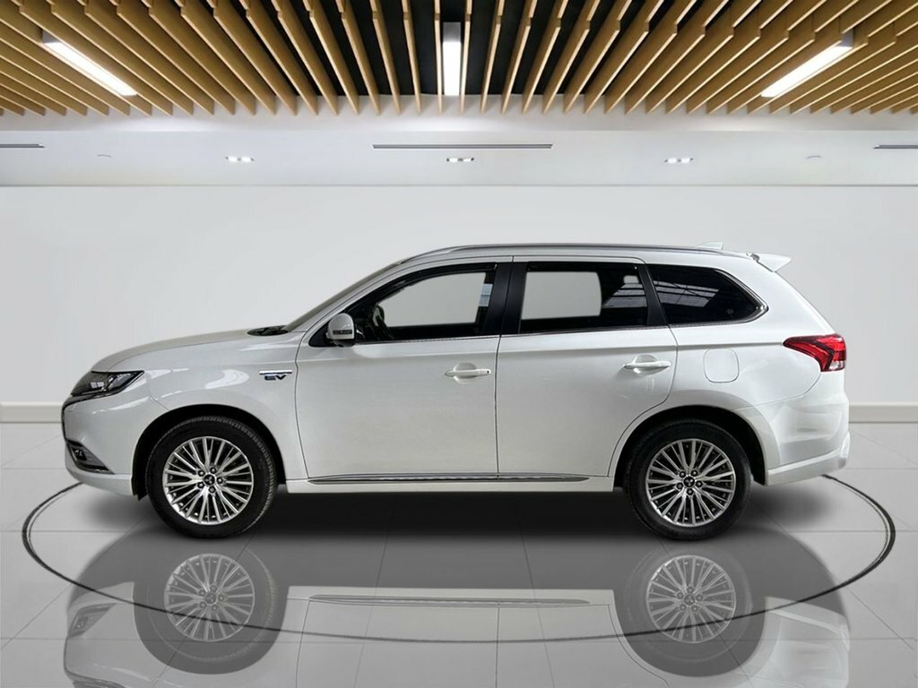 Mitsubishi Outlander 2.4L 4H WV68SXT White #5