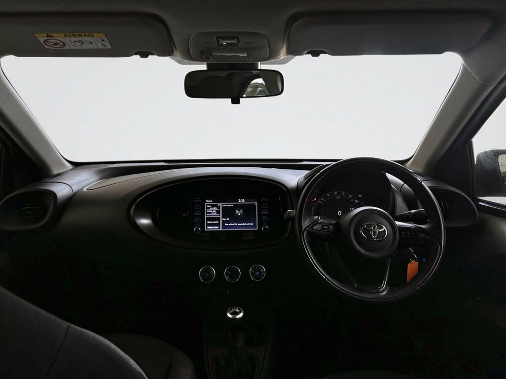 Toyota Aygo X 1L Pure LO72ANP Silver #3