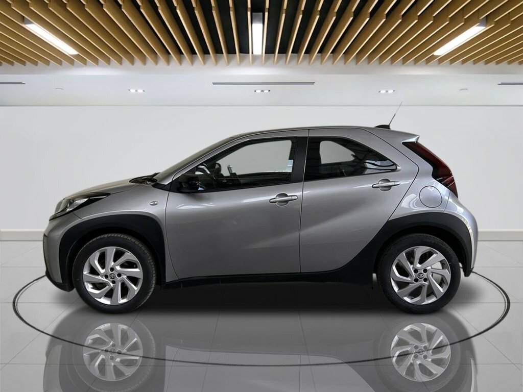 Toyota Aygo X 1L Pure LO72ANP Silver #5