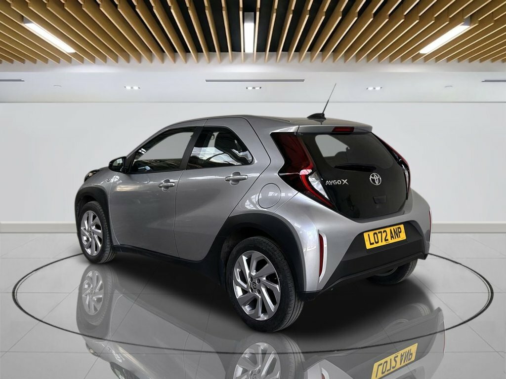 Toyota Aygo X 1L Pure LO72ANP Silver #6