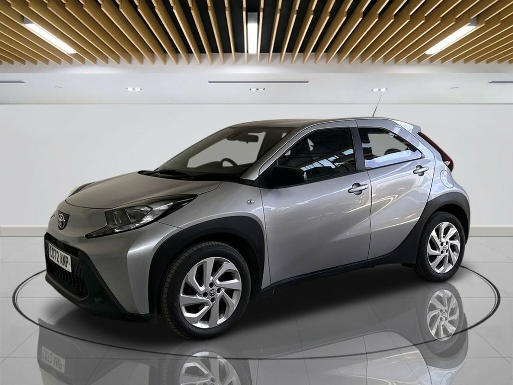 Toyota Aygo X 1L Pure LO72ANP Silver #4