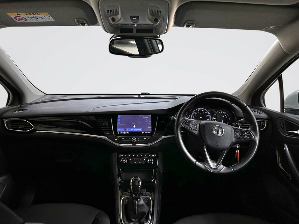 Vauxhall Astra 1.2L Elite Nav BW21ROU White #3