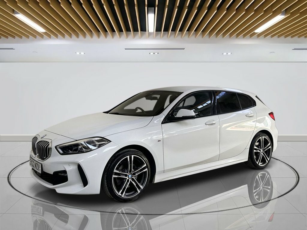 BMW 1 Series 1.5L M Sport EK22MZV White #4