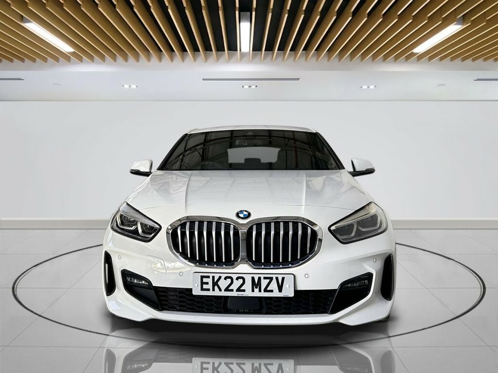 BMW 1 Series 1.5L M Sport EK22MZV White #2