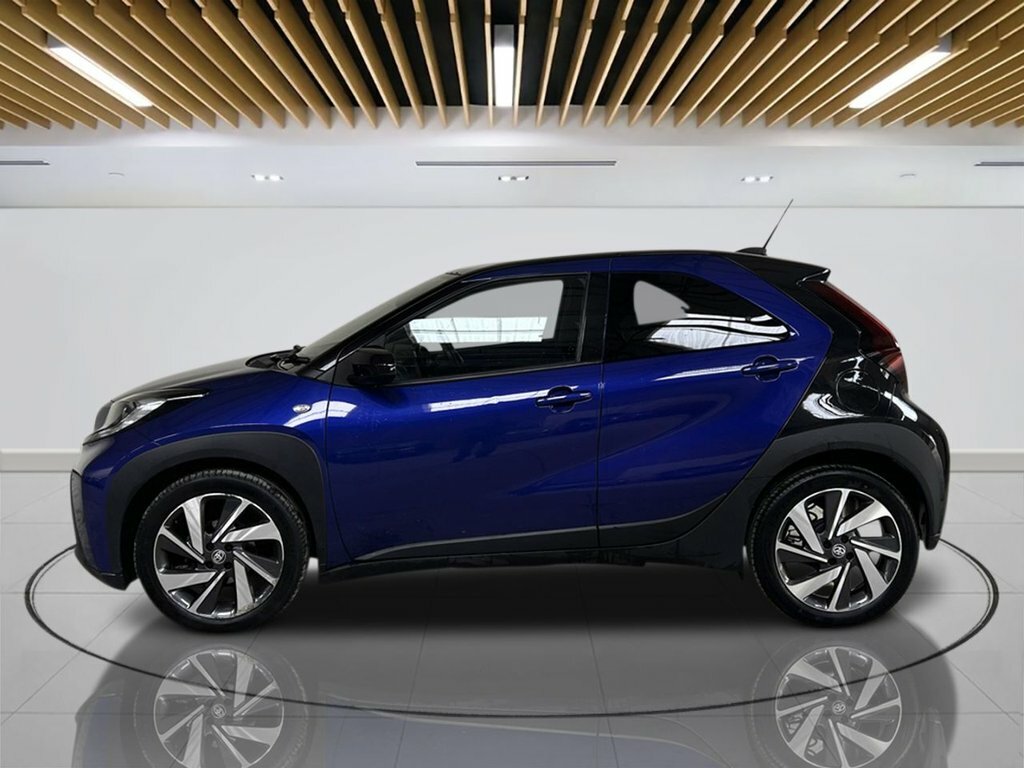Toyota Aygo X 1L Edge LT72ZLY Blue #5