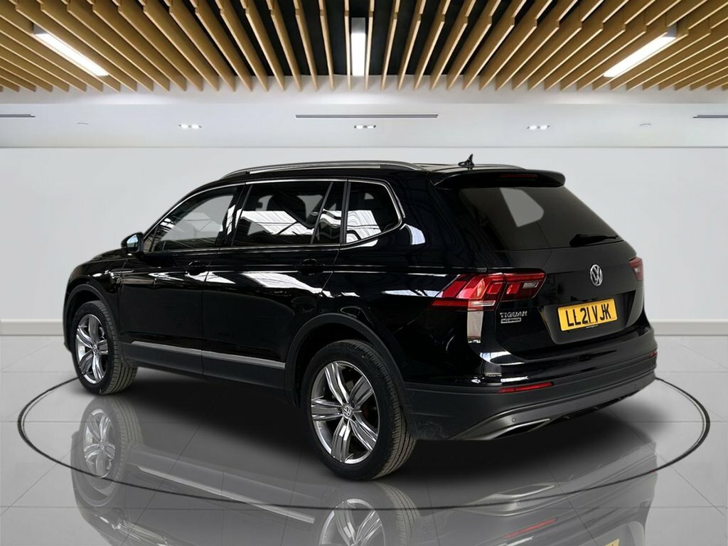 Volkswagen Tiguan Allspace 1.5L Match LL21VJK Black #6