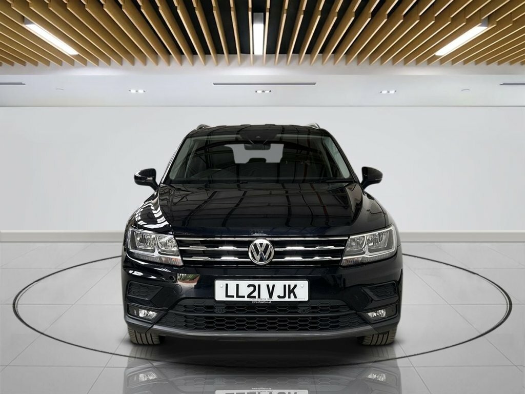 Volkswagen Tiguan Allspace 1.5L Match LL21VJK Black #2
