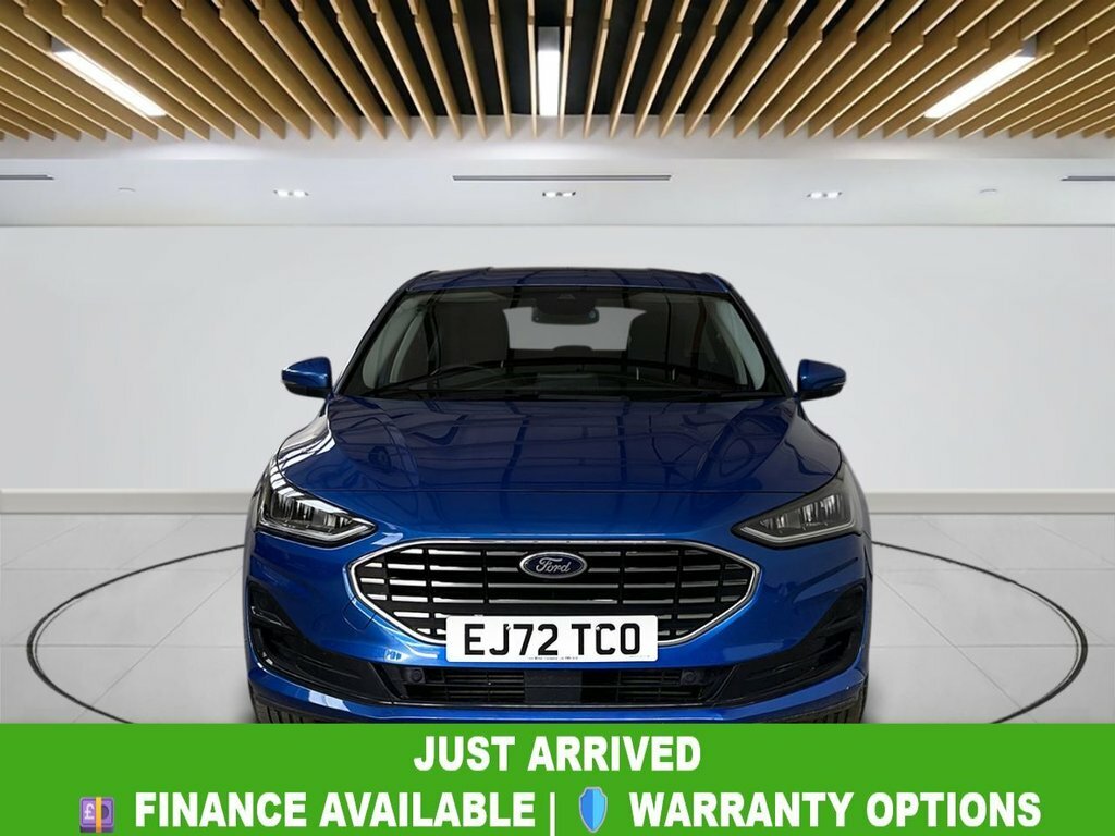 Ford Focus 1L Titanium Style EJ72TCO Blue