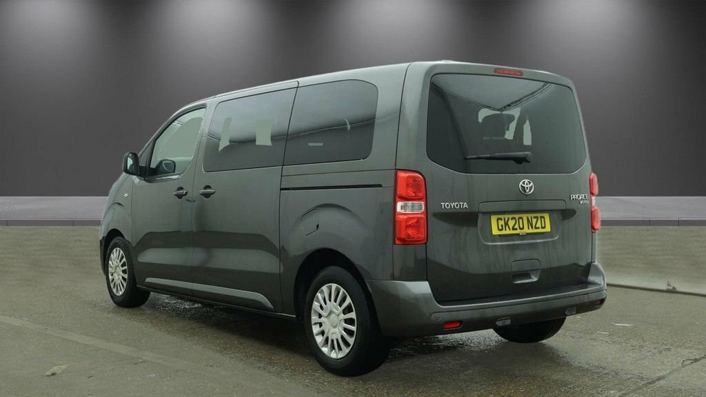 Toyota Proace Verso 1.5L Shuttle Grey #3