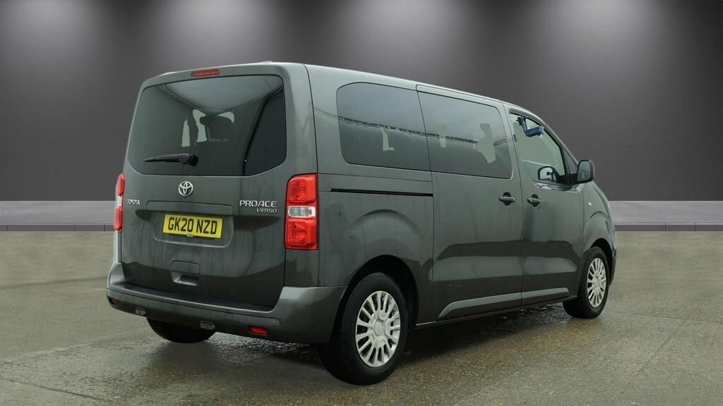 Toyota Proace Verso 1.5L Shuttle Grey #4