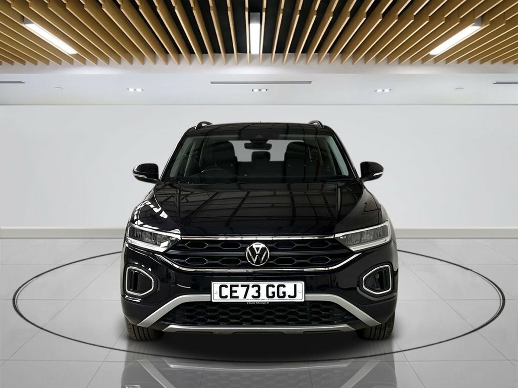 Volkswagen T-Roc 1.5L Life CE73GGJ Black #2