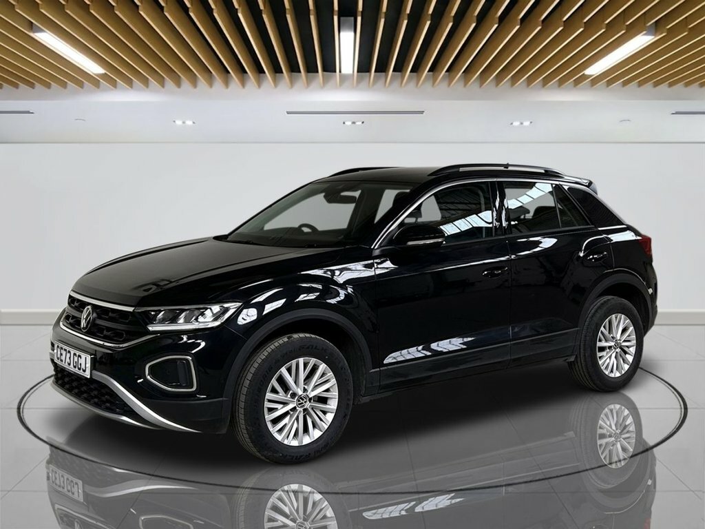 Volkswagen T-Roc 1.5L Life CE73GGJ Black #4