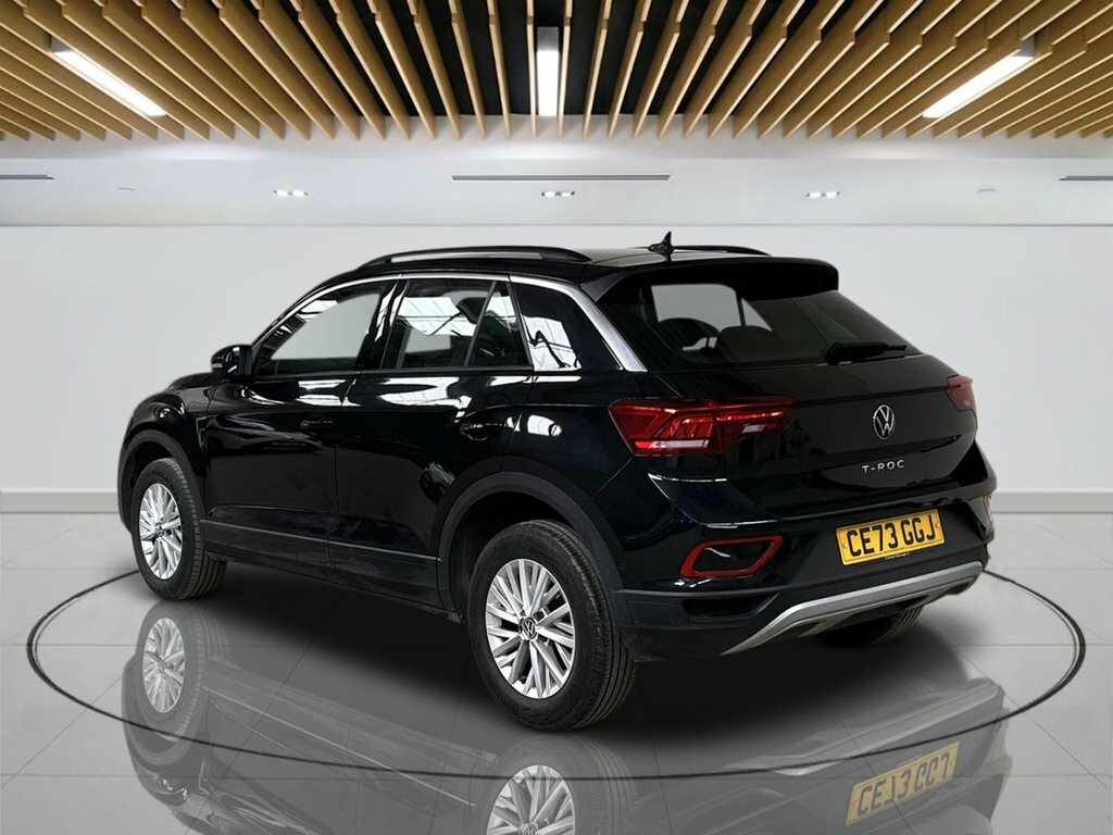 Volkswagen T-Roc 1.5L Life CE73GGJ Black #6