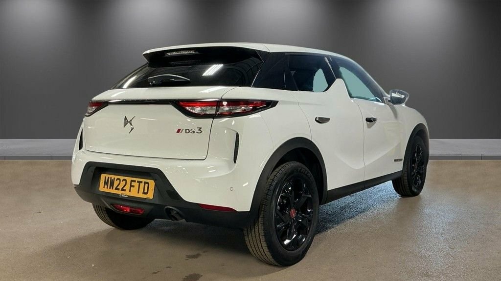 DS DS 3 Crossback 1.2L Performance Line White #4