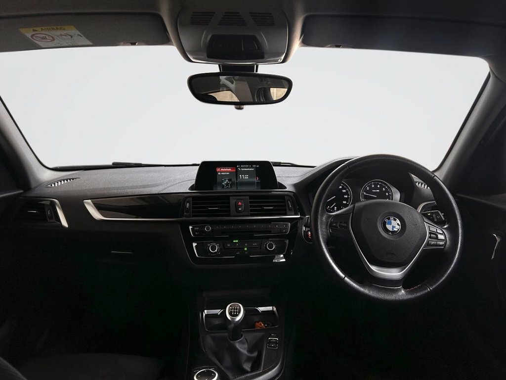 BMW 1 Series 1.5L Sport FT68SVD White #2