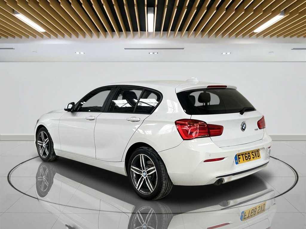 BMW 1 Series 1.5L Sport FT68SVD White #5