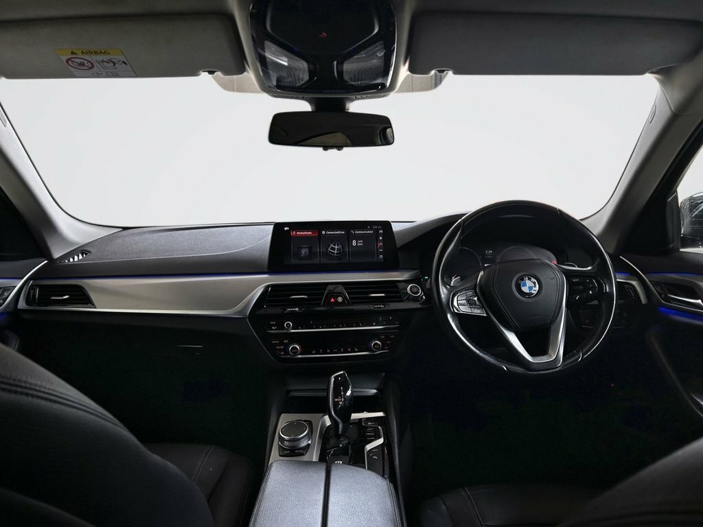 BMW 5 Series Saloon Black #3