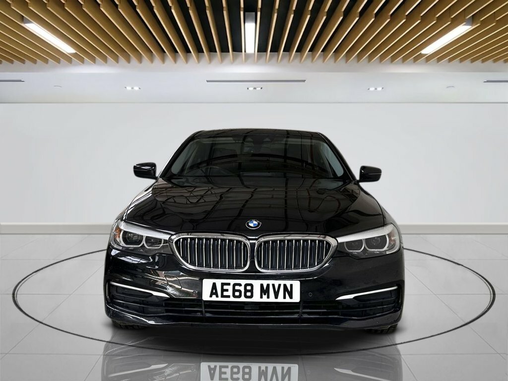 BMW 5 Series Saloon Black #2