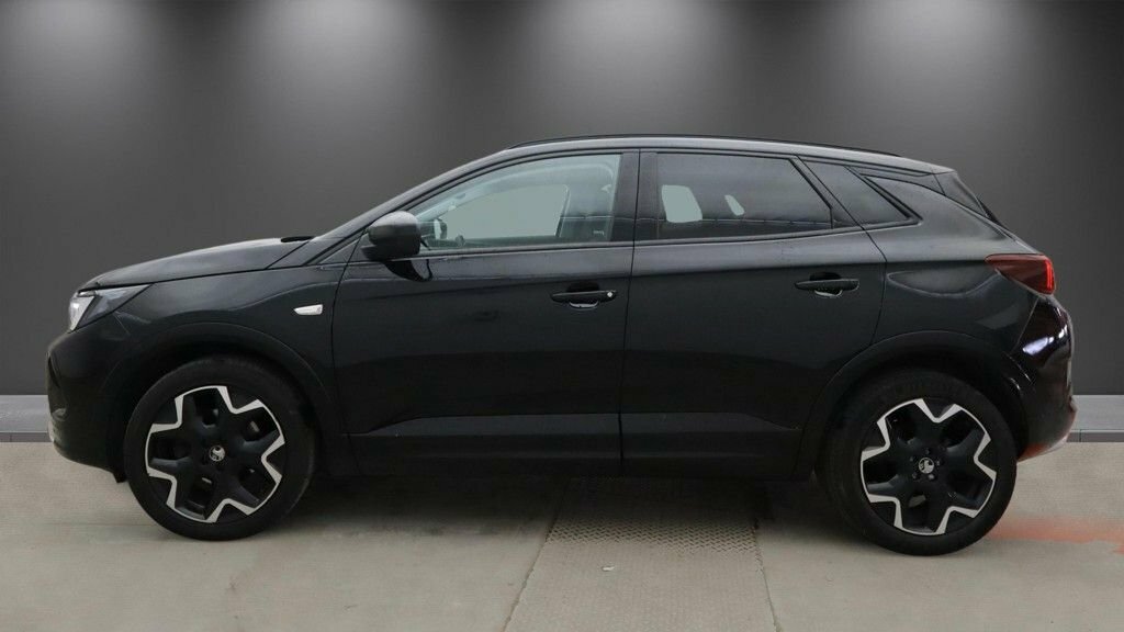 Vauxhall Grandland 1.2L Ultimate Black #6