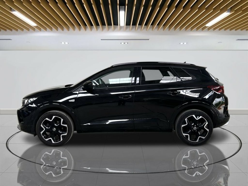 Vauxhall Grandland 1.2L Ultimate DP73HBE Black #5