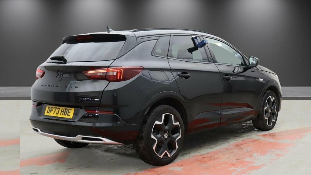 Vauxhall Grandland 1.2L Ultimate Black #4
