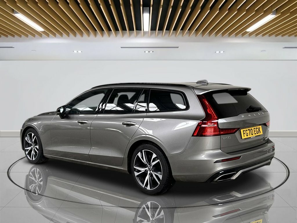 Volvo V60 D4 R-design Plus White #6