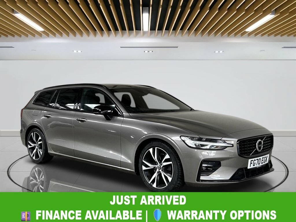 Volvo V60 D4 R-design Plus White #1