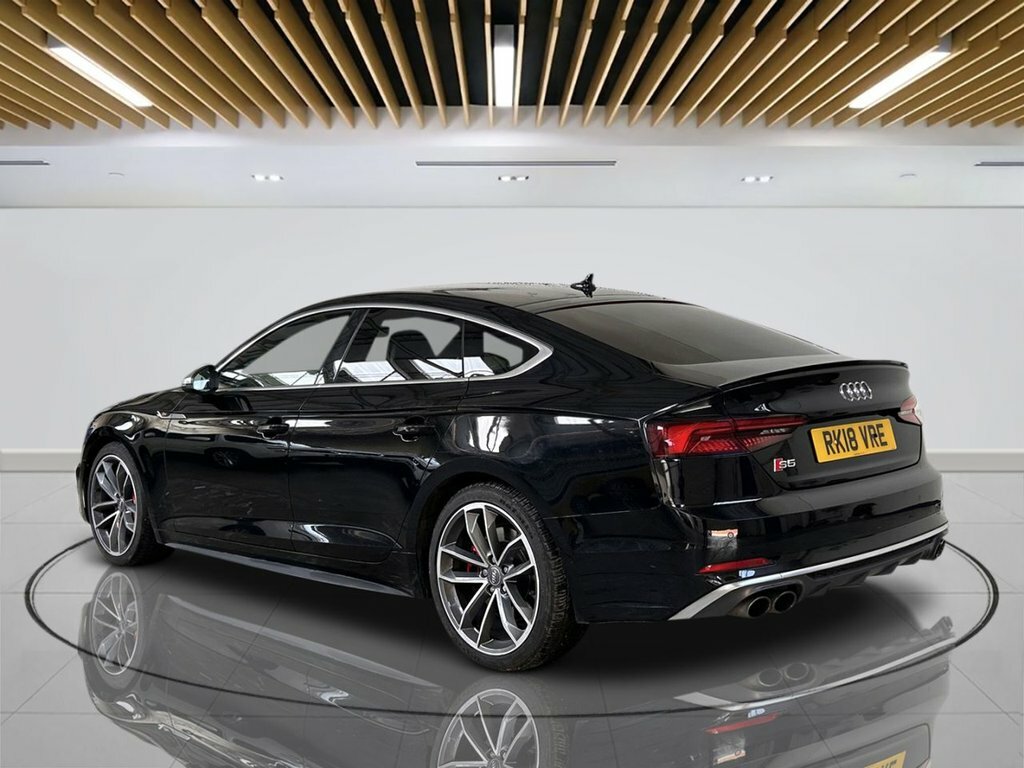 Audi S5 Hatchback Black #6