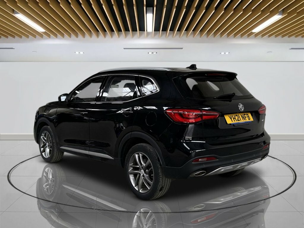 MG HS 1.5L Excite YH21NFB Black #6