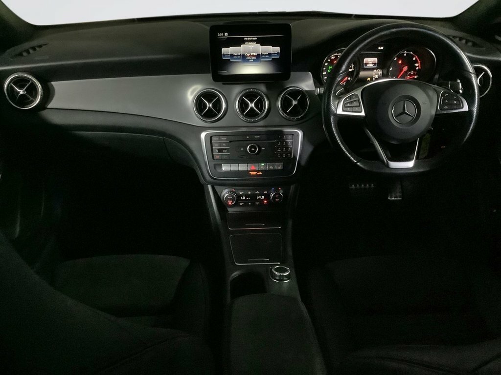 Mercedes-Benz CLA Class 2.1L Amg Line Night Edition Black #3