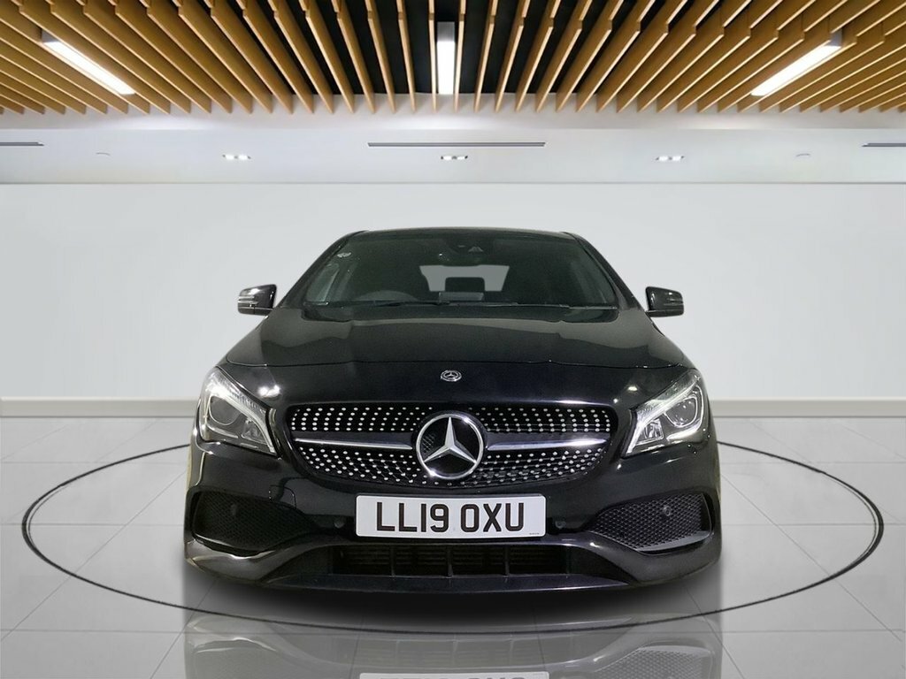 Mercedes-Benz CLA Class 2.1L Amg Line Night Edition Black #2