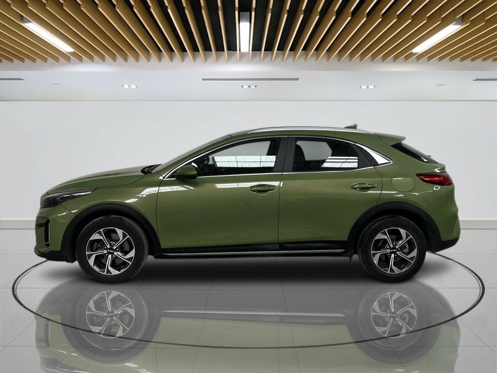 Kia Xceed Suv Green #5