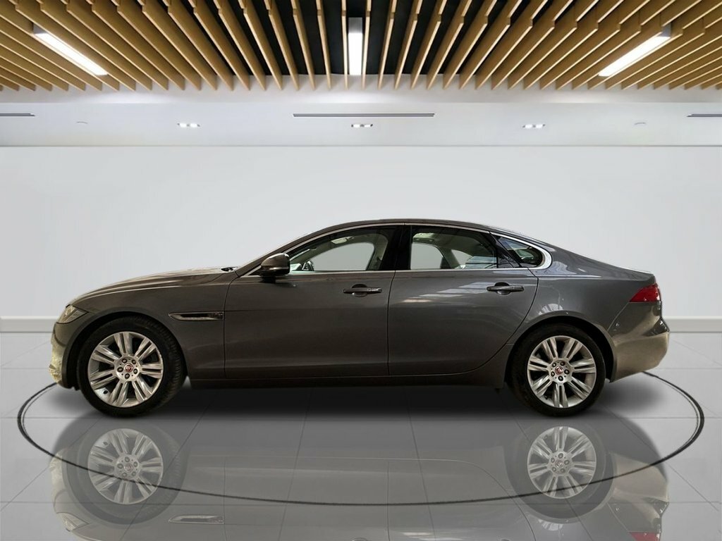 Jaguar XF 2L Portfolio Grey #5