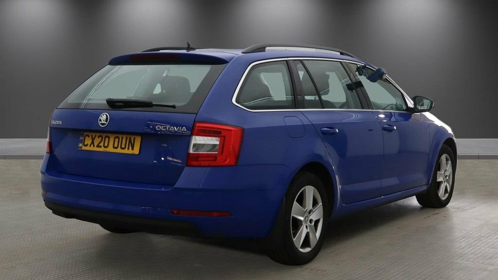 Skoda Octavia 1.6L Se Technology CX20OUN Blue #4