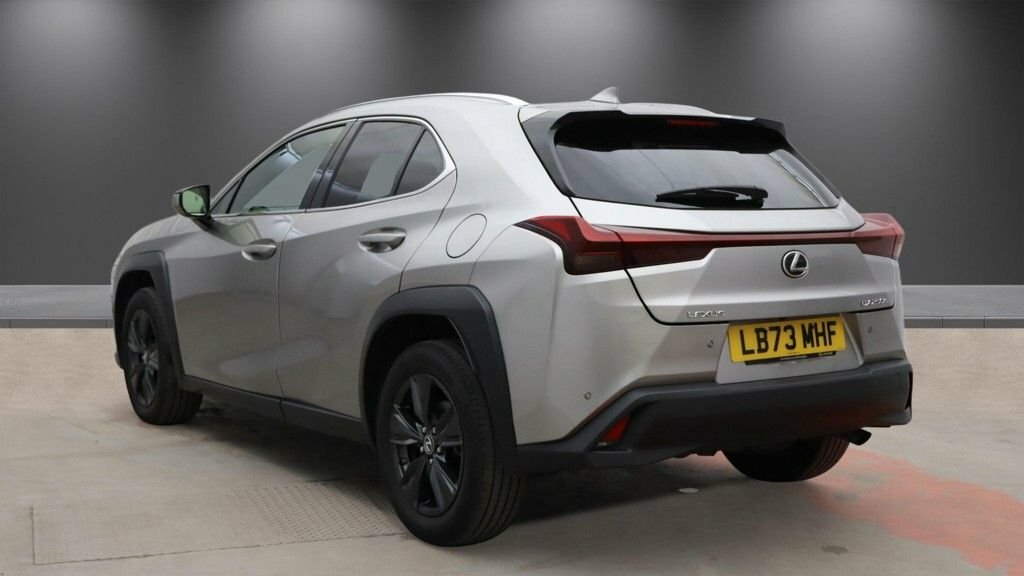Lexus UX 2L Null Silver #3