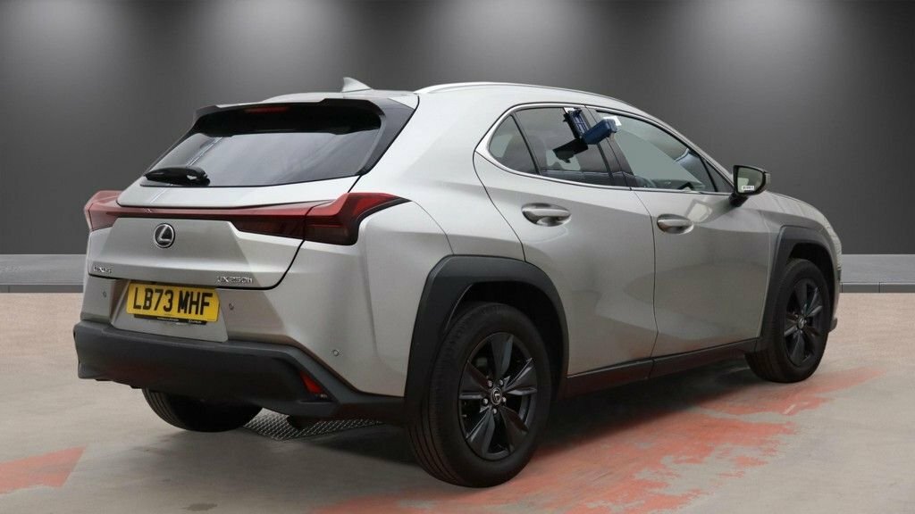 Lexus UX 2L Null Silver #4