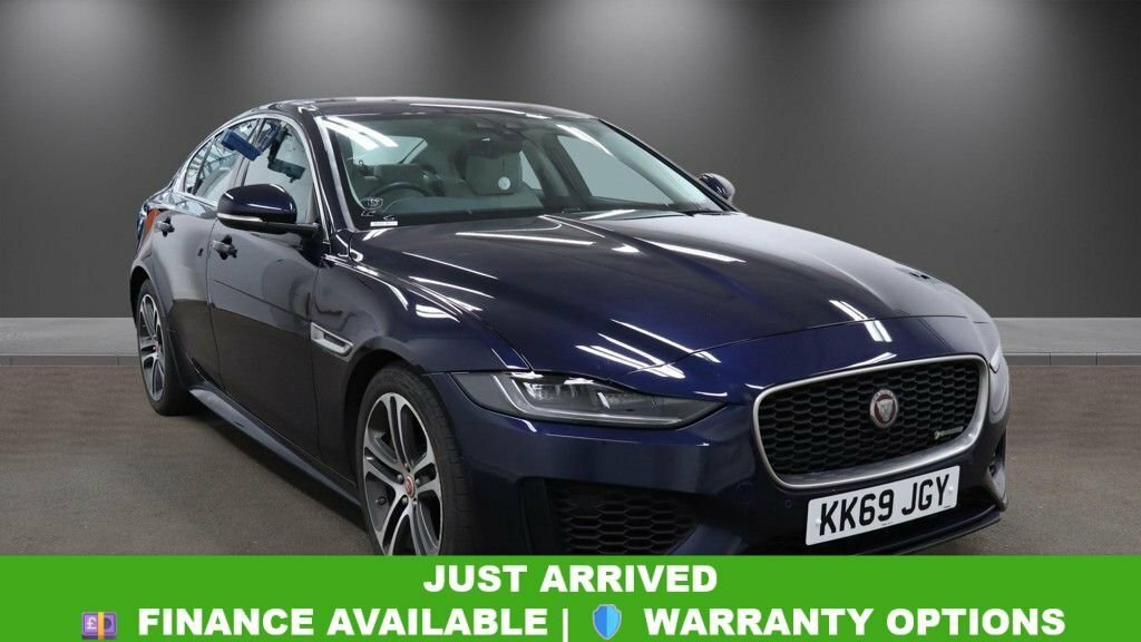 Jaguar XE 2L R-dynamic Se Blue